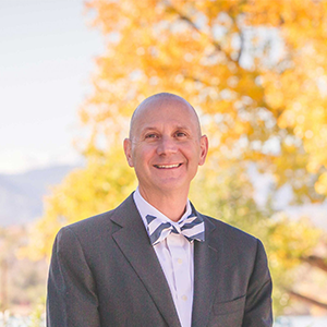 Dr. Daniel Esposito